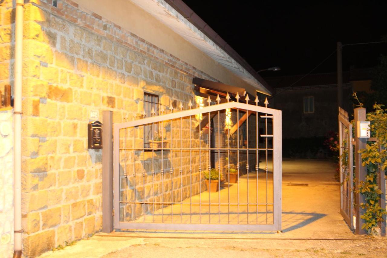 Bed and Breakfast Cielo Stellato Castel Lagopesole Exterior foto